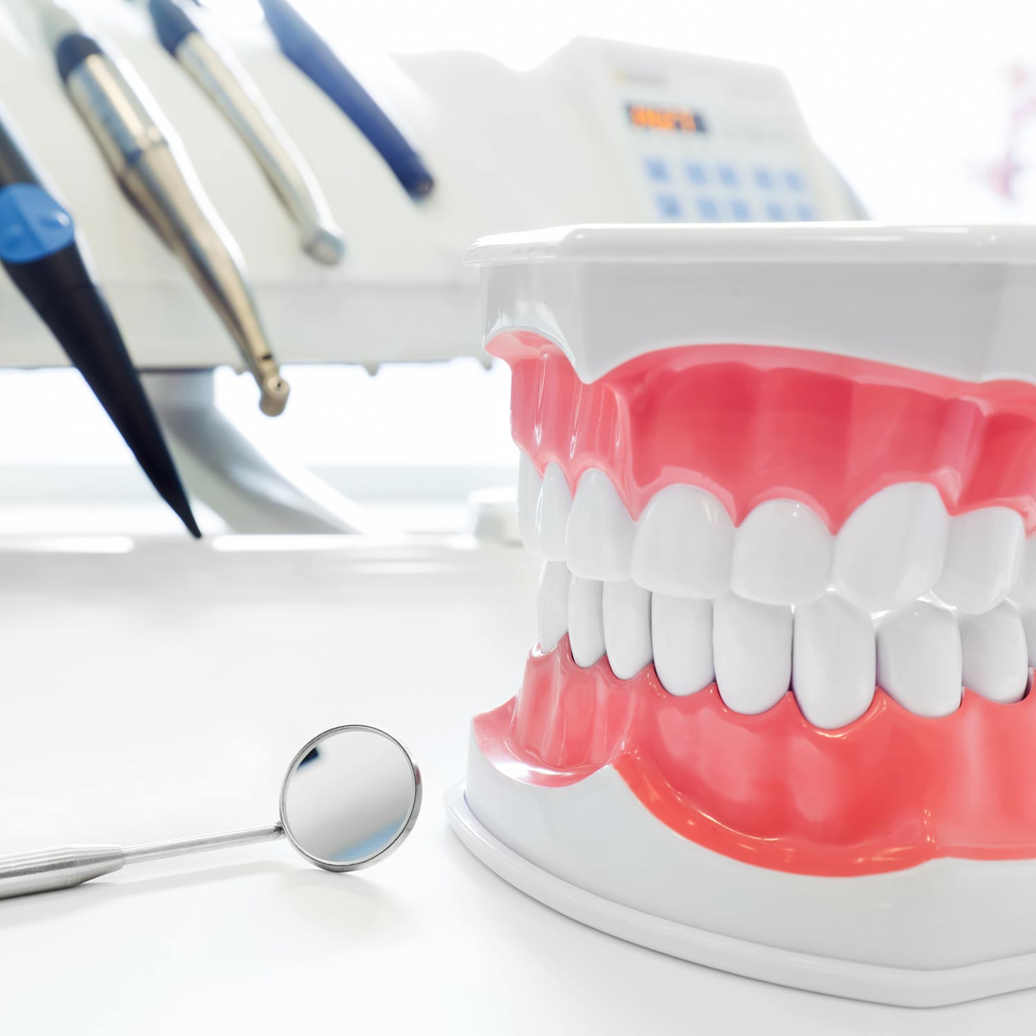 Майкоп Стоматология Denta Art г.Майкоп ул.Шовгенова Общая бесплатная консультация